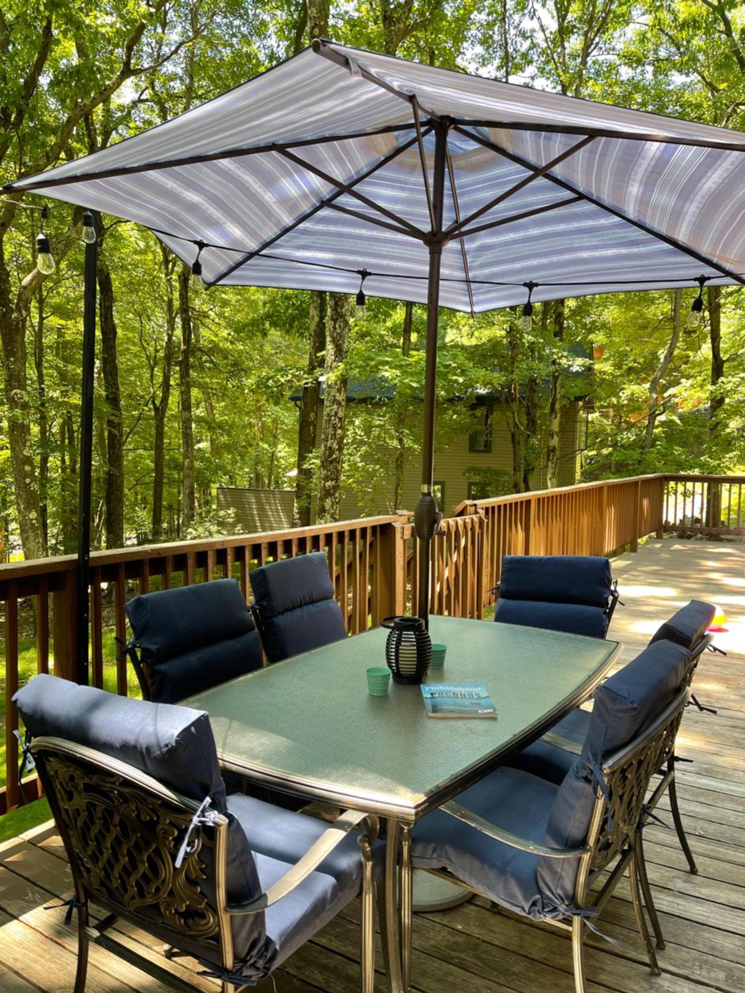 Pocono Mountain View Lake House In Lake Harmony Eksteriør billede