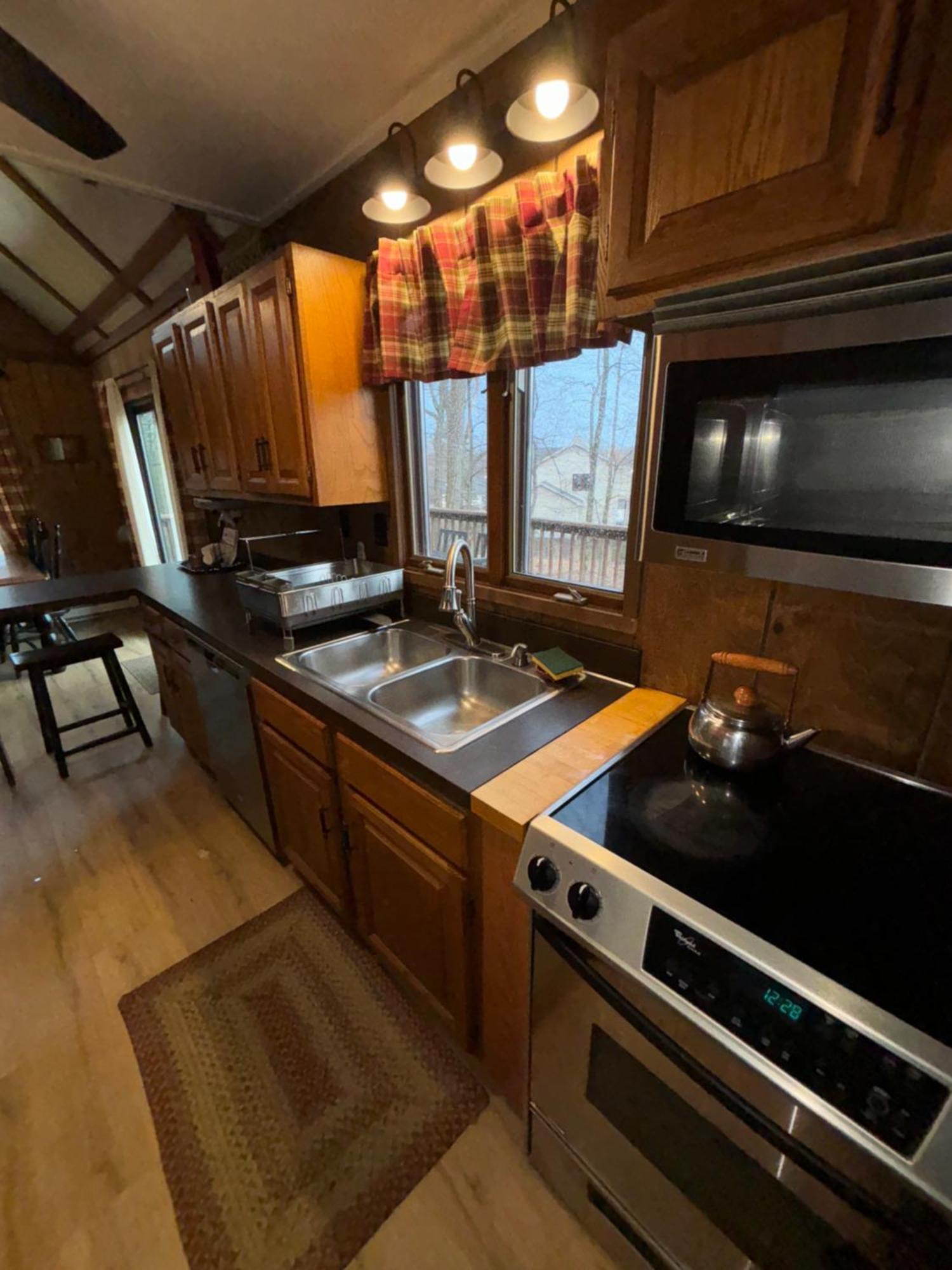 Pocono Mountain View Lake House In Lake Harmony Eksteriør billede